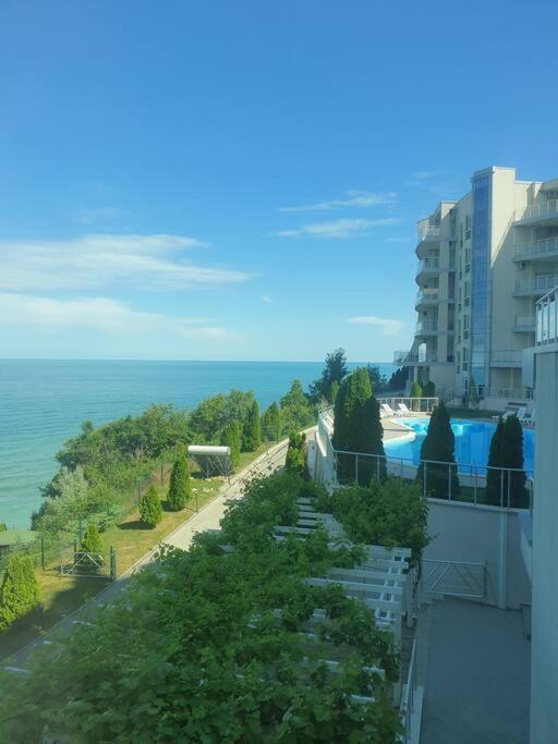 Studio Silver Terace With Sea View For 4 Person Бяла Екстериор снимка