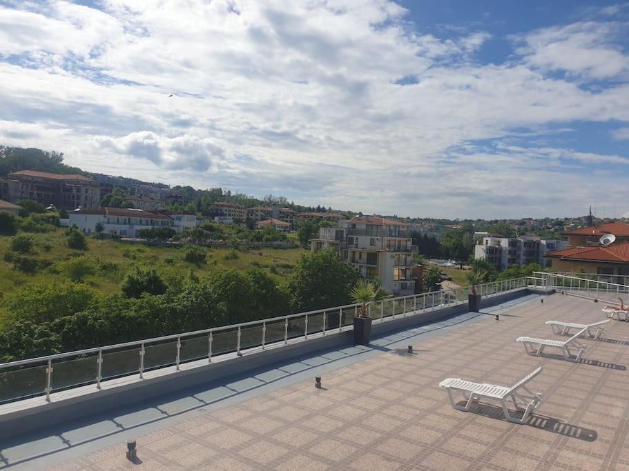 Studio Silver Terace With Sea View For 4 Person Бяла Екстериор снимка