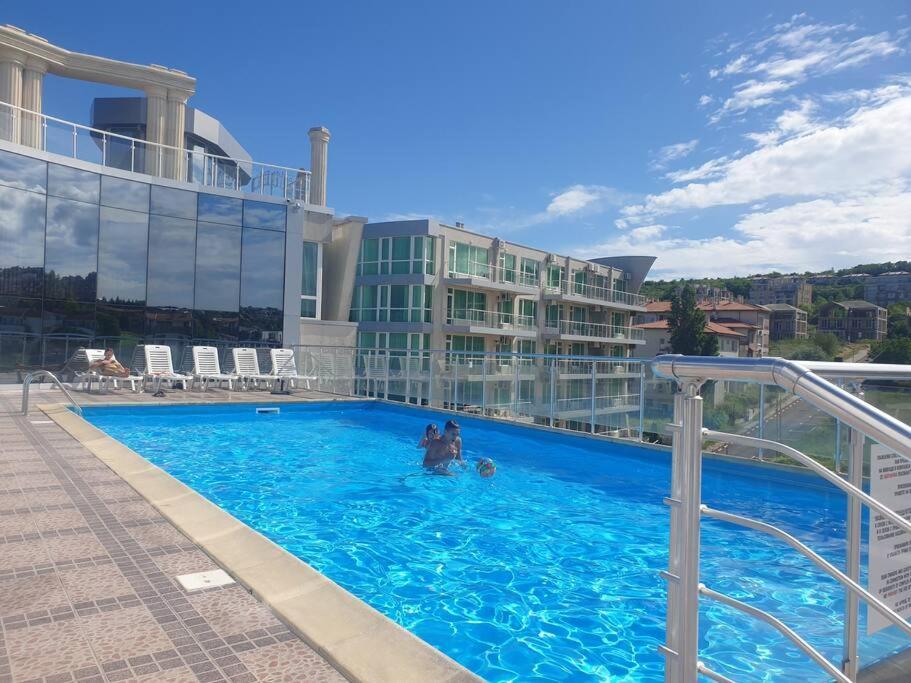 Studio Silver Terace With Sea View For 4 Person Бяла Екстериор снимка